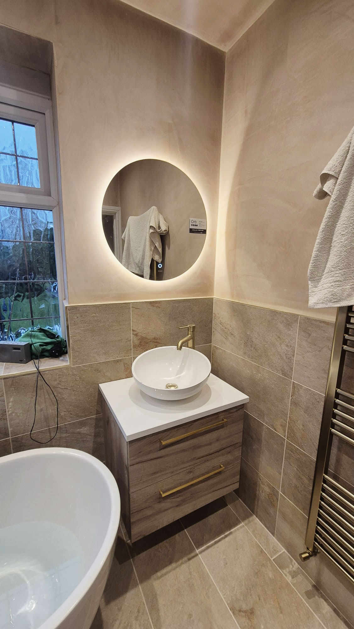 Luxury ensuite bathroom in Nottingham