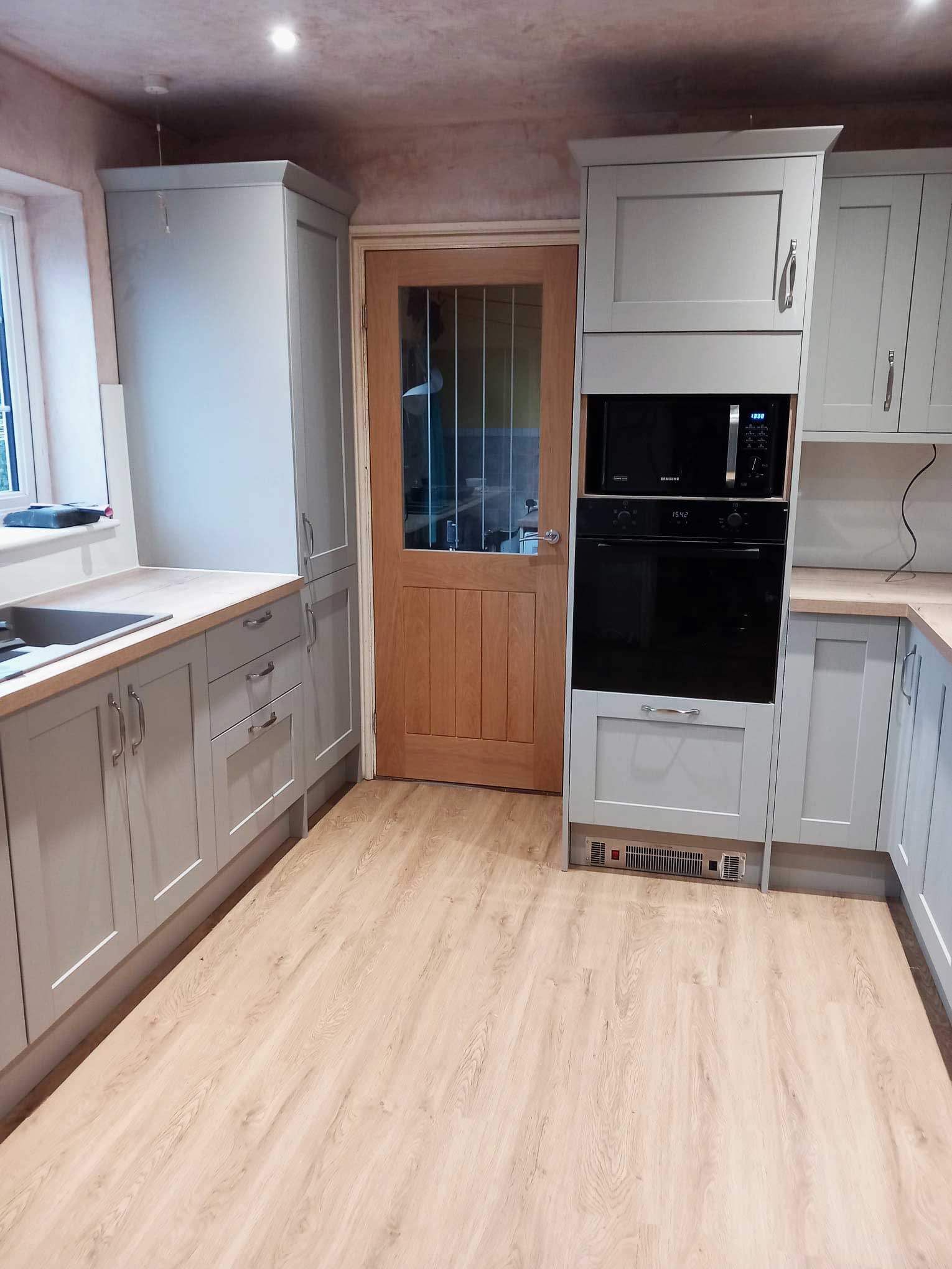 Kitchen lighting and electrical installation
